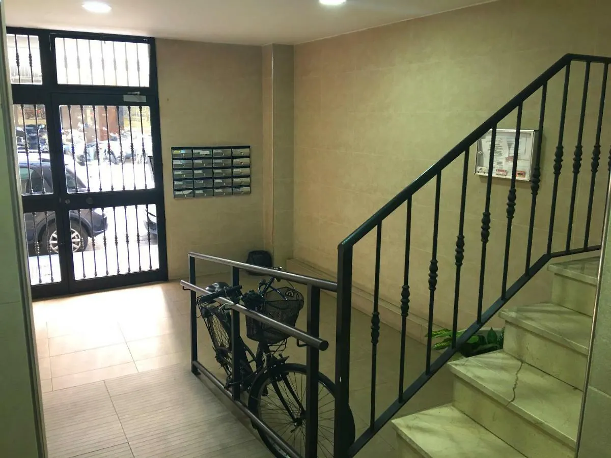 Skysea Holidays Malaga Ave Apartment 0*,